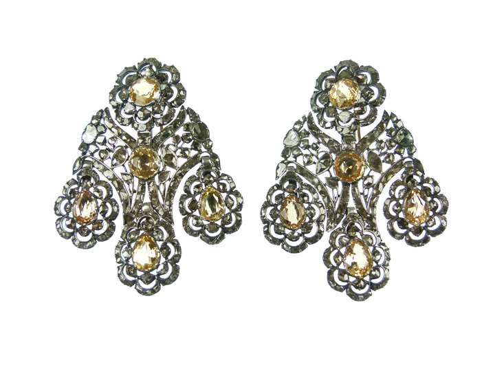 Pair of 18th century yellow topaz and diamond girandole pendant earrings